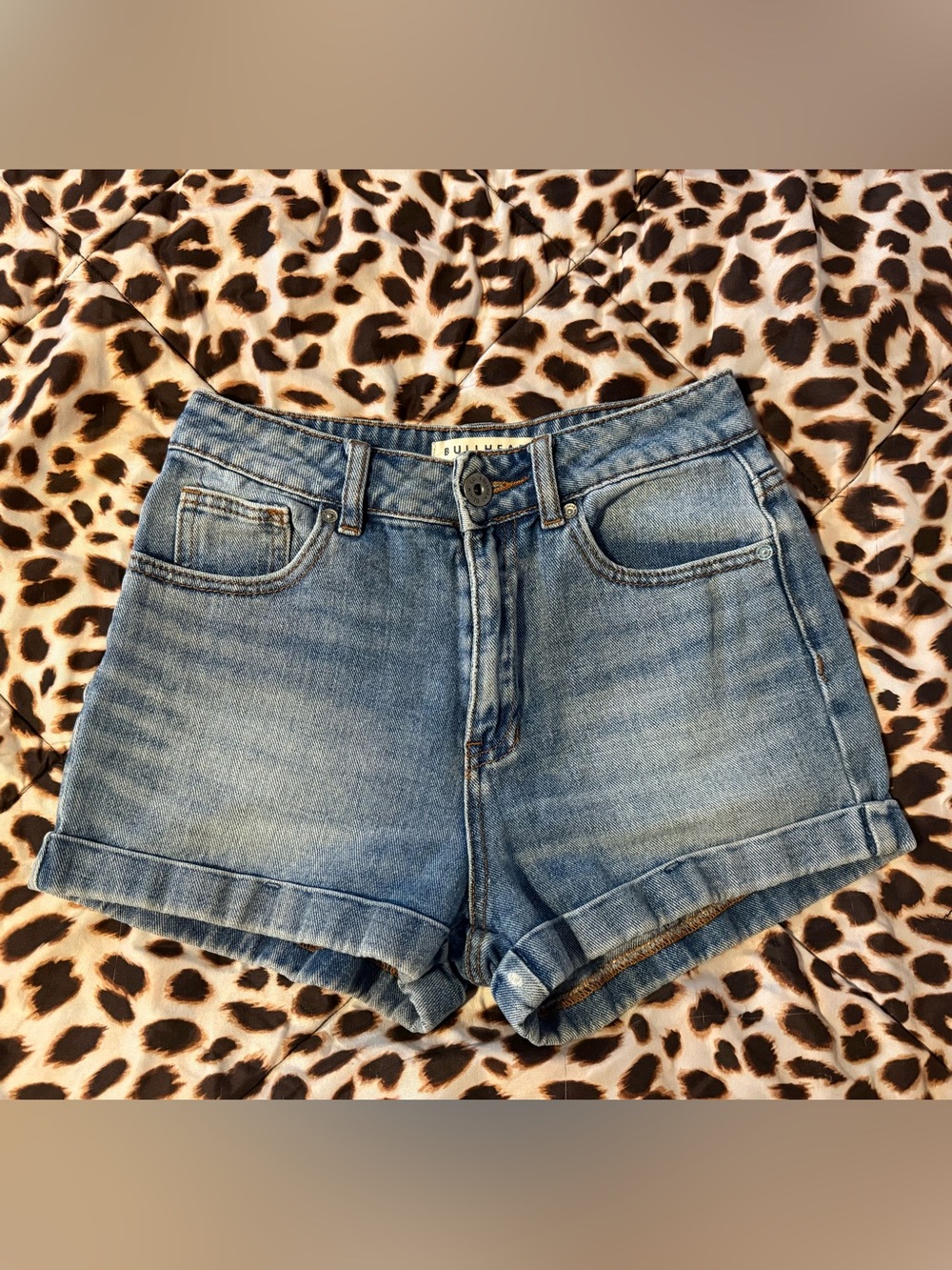 ✨Bullhead Mom Shorts✨